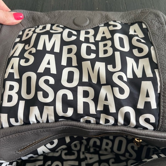 Marc By Marc Jacobs Women's Classic Q Lil Ukita Taupe Handbag - Picture 8 of 16